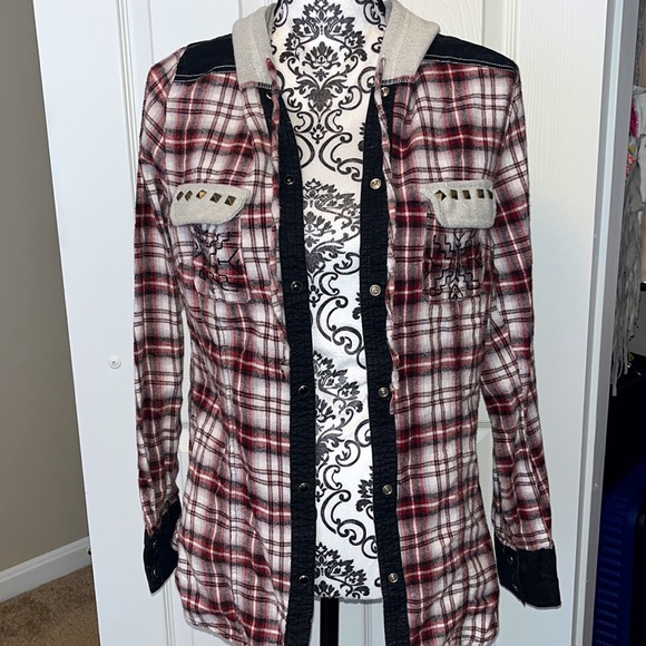 Buckle BKE Eased Hooded Button Down - Picture 4 of 12